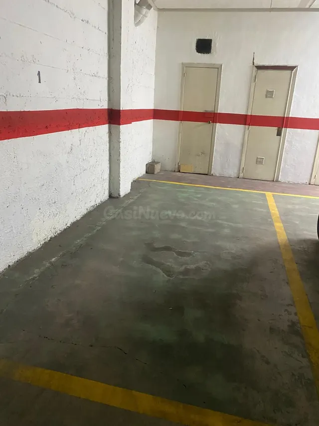 Plaza de garaje con trastero en Mislata — 3