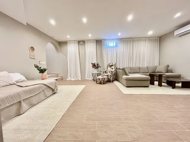 Villa 5 habitaciones 238m² en venta - La Zenia — 34