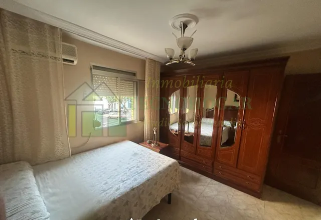 Piso en venta en Plaza Generalife - 3 dormitorios — 9