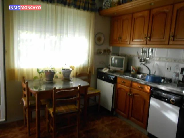 SE VENDE UNIFAMILIAR EN BORJA — 9