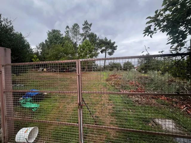 SE ALQUILA CASA EN SAN CIBRAO DAS VIÑAS — 38