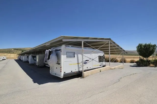 GRAN PARCELA EN VENTA — 17