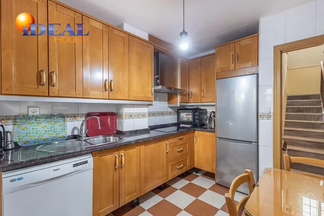 VIVIENDA con encanto en PALACIO DE DEPORTES — 12