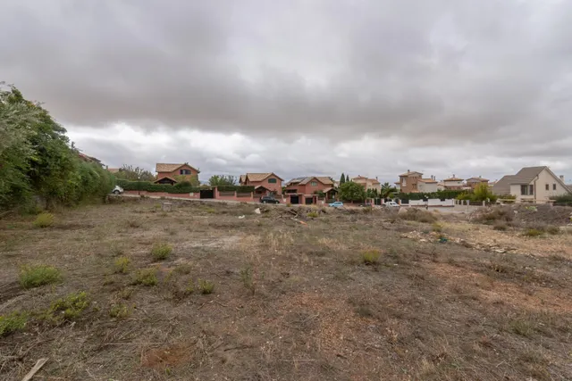 VENTA DE PARCELA EN LA URBANIZACIÓN CAÑADAS DEL PARQUE — 20