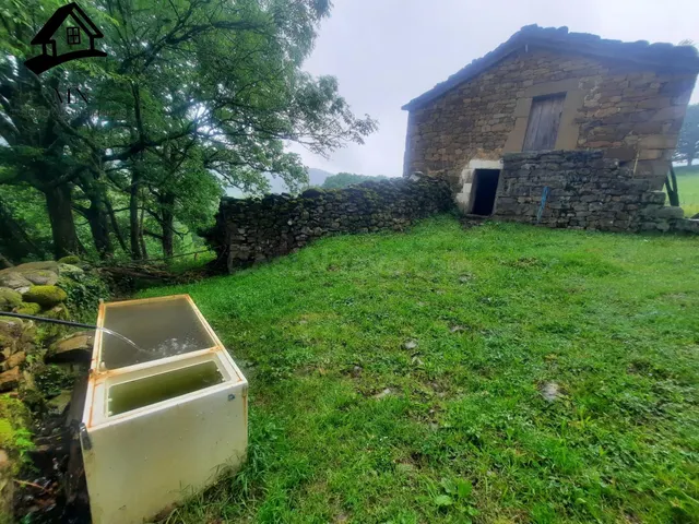 Exclusivo Complejo Pasiego en Vega de Pas: Cabañas con luz y - foto 4