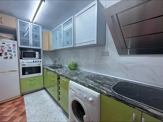ALQUILER POR habitaciones GRAN CAPITÁN | 3 DORMITORIOS | HASTA JULIO DE 2027 — 3
