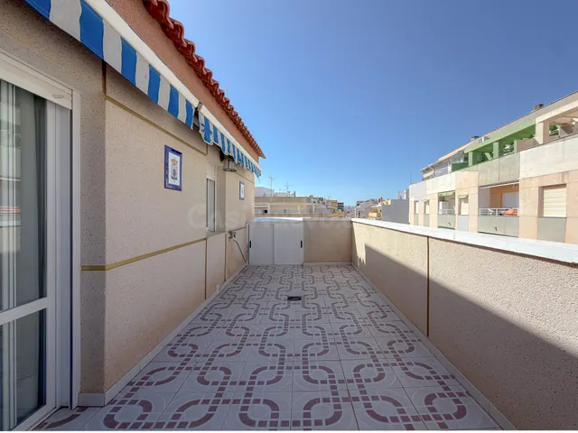 La Mata! Extraordinario Ático completamente exterior, con gran terraza a 200 metros de la playa — 2