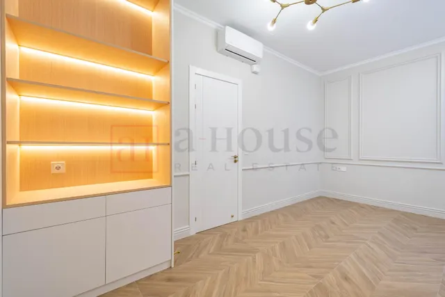 Espectacular piso reformado de 200m2 en la dreta de l´eixample — 39