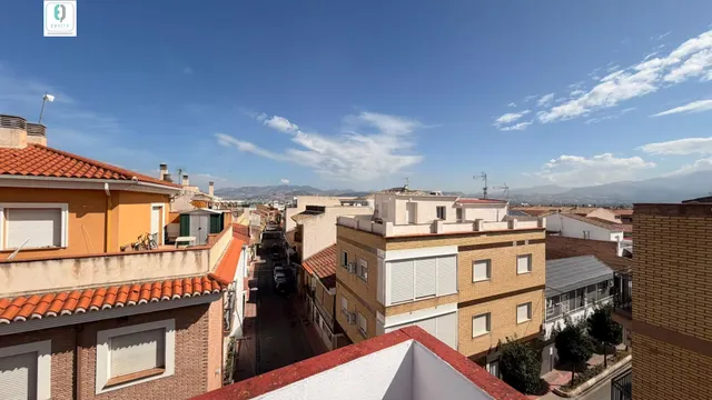 PISO EN EL CENTRO DE ARMILLA — 20