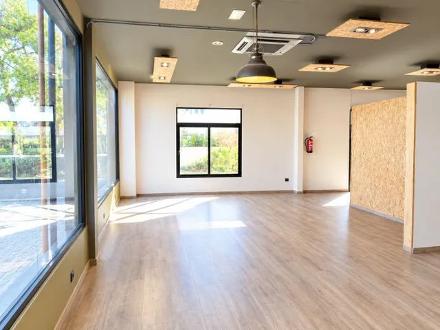 Local comercial 511m² en alquiler - La Cañada — 13