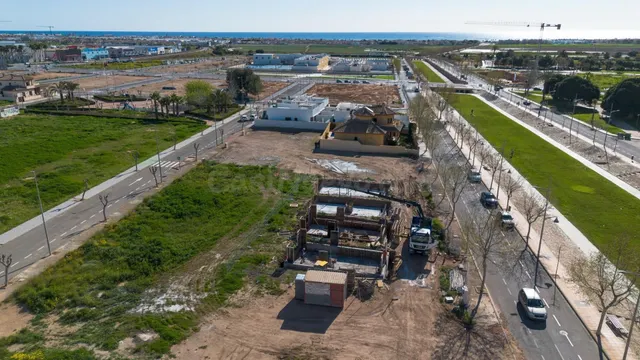 Villas de nueva construcción con piscina privada en Pilar de la Horadada, cerca de la playa — 3