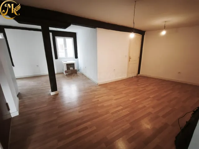 EXCLUSIVA CON MIES DE RIAL. PISO DE 3 habitaciones, CÉNTRICO - foto 5
