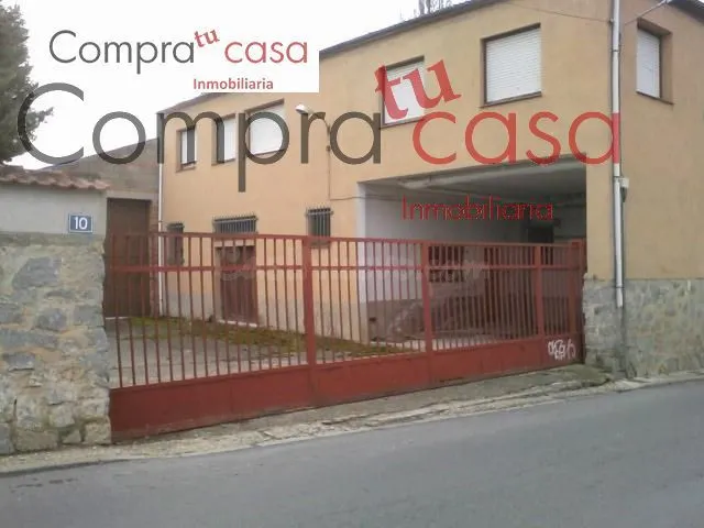 VENTA DE NAVES CON suelo industrial. - foto 5