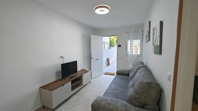 Encantador bungalow reformado en La Siesta – Torrevieja — 17