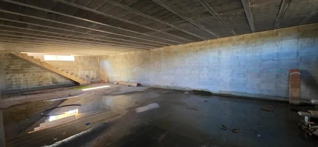 Finca rústica de 14.741 m2 con casa de campo por terminar, en un entorno tranquilo a 5 km del mar — 6