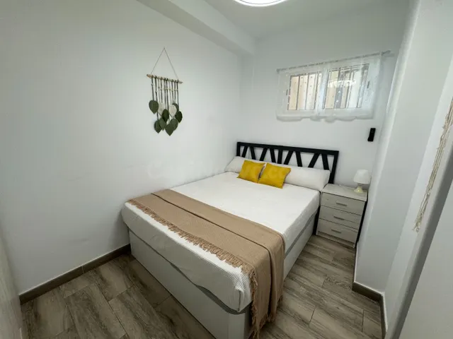 Apartamento 2 habitaciones 42m² en venta - Urbanizaciones — 8