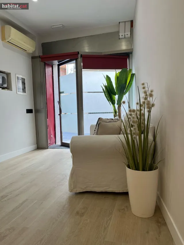 ¡¡ OFICINA TIPO LOFT ALQUILADO EN EL CENTRO DE VILANOVA !! — 6