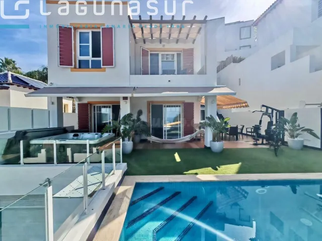OPORTUNIDAD UNICA. EN VENTA ESPECTACULAR VILLA - foto 2