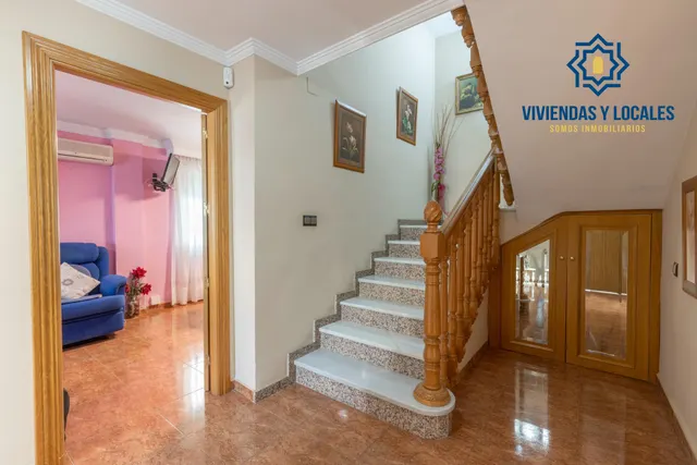 Casa independiente a 5 minutos de Granada en buen estado para entrar a vivir — 22