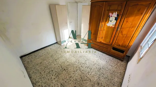 Casa con muchas posibilidades en Aguas Vivas — 25