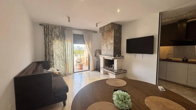 Espacioso apartamento ático-dúplex en la prestigiosa zona ju - foto 4