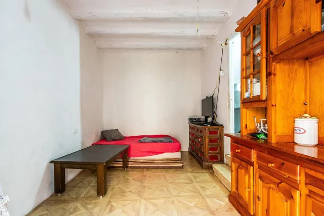 CASA PARA ENTRAR A VIVIR EN EL CENTRO DEL PUEBLO — 6