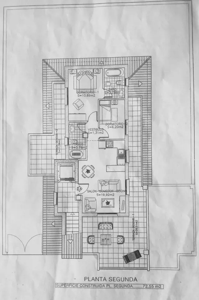 Chalet independiente de dos plantas en la zona de Camino de Antequera. — 32