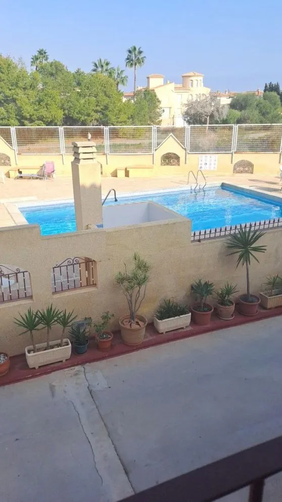 Casa 3 habitaciones 80m² en venta - La Zenia — 41