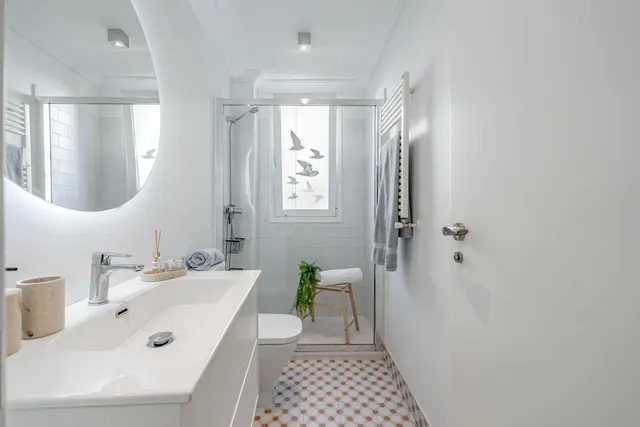 VIVIENDA REFORMADA Y MUY LUMINOSA EN RETIRO — 45