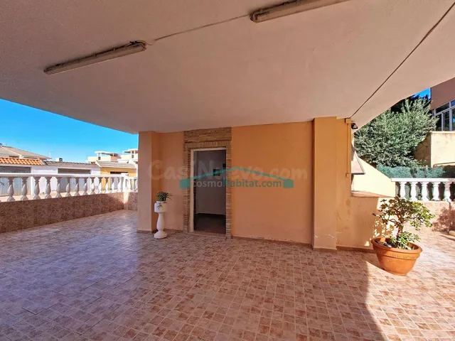 ADOSADO EN MONCOFA PLAYA CON 100 m2 DE PATIO PRIVADO Y GARAJ - foto 4