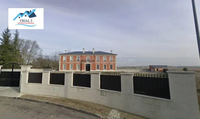 Venta chalet en Villamayor (Salamanca) - foto 2