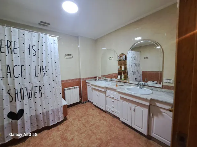 SE VENDE BUNGALOW EN DOLORES — 19
