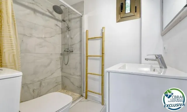 Apartamento 1 habitación 42m² en venta - Puig Rom — 17