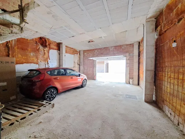 ESTRUCTURA EN VENTA EN LA ZONA CENTRO — 5