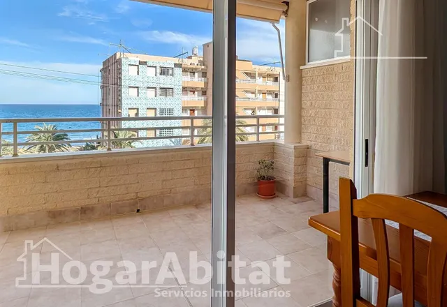 ¡vistas al mar! amplio y esquinero con garaje, terraza y estudio independiente — 13
