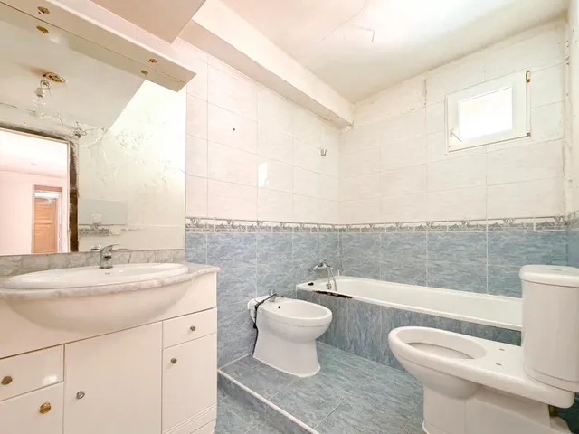 SE VENDE PISO DE TRES DORMITORIOS CON COCINA INDEPENDIENTE PARA REFORMAR - PICARRAL - ZARAGOZA — 22