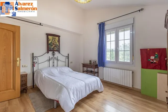Espectacular Casa de Lujo en Urbanización Los Cerezos — 28