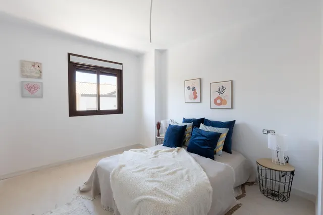 Espectacular casa adosasa de obra nueva — 21