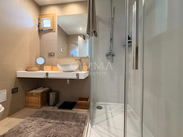 Exclusivo Piso Seminuevo en Playa de Poniente, Benidorm — 25