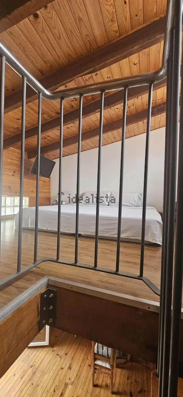 Estudio 1 habitación 80m² en alquiler - La Roqueta — 13