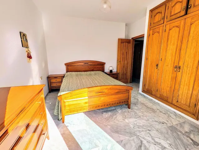 Chalet 4 habitaciones 206m² en venta - Centro — 33