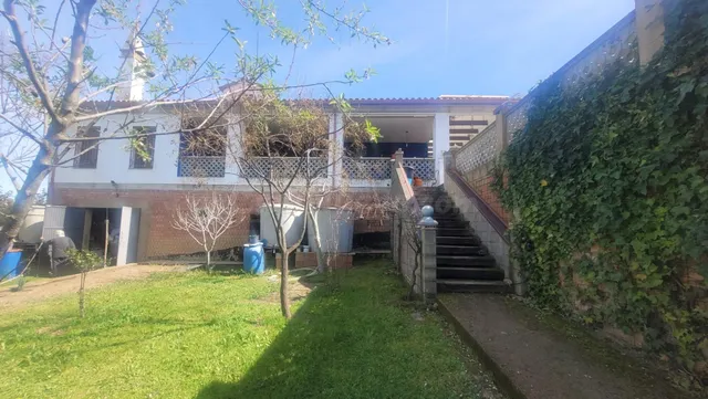 CASA DE CAMPO CON ESCRITURAS EN MONTE DEL CASAR - foto 5