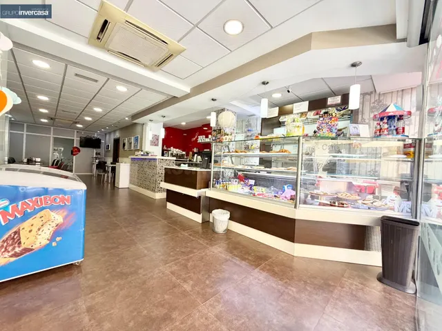 Traspaso de Cafetería con Obrador en zona colegio San Enriqu - foto 2