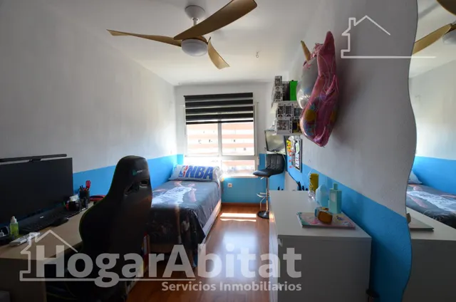 Amplio y exterior con piscina, garaje y trastero — 22
