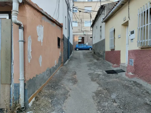 CASA PARA DERRIBAR EN ZAMORA ZONA SANTA ELENA (SIN POSIBILIDAD DE REHABILITACIÓN) — 6