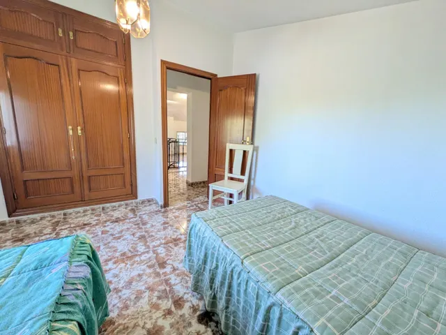 AMPLIO CHALET Urbanización El Mirador de Hontoba (Guadalajara) — 25