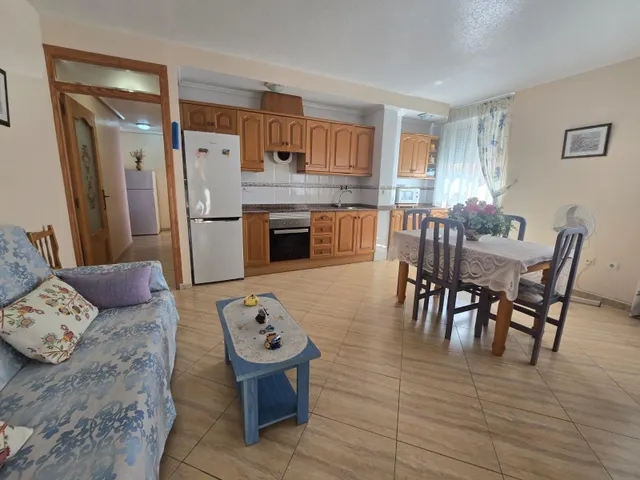 Apartamento de 2 dormitorios y 2 baños, a unos 300 metros de la Playa del Cura - Opcional: plaza aparcamiento — 11