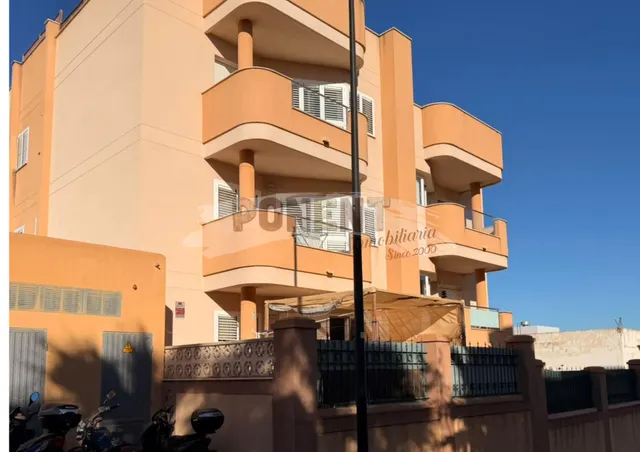 Planta baja con dos parkings incluidos — 18