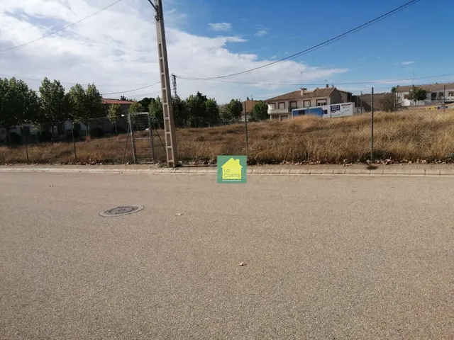 SE VENDE SOLAR EN OSSA DE MONTIEL ( Albacete) - foto 3