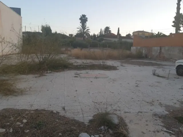 Parcela de terreno industrial — 2